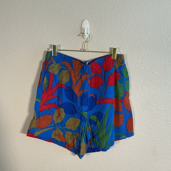 Olivaceous Blue Floral Women Shorts - Picture 2 of 3